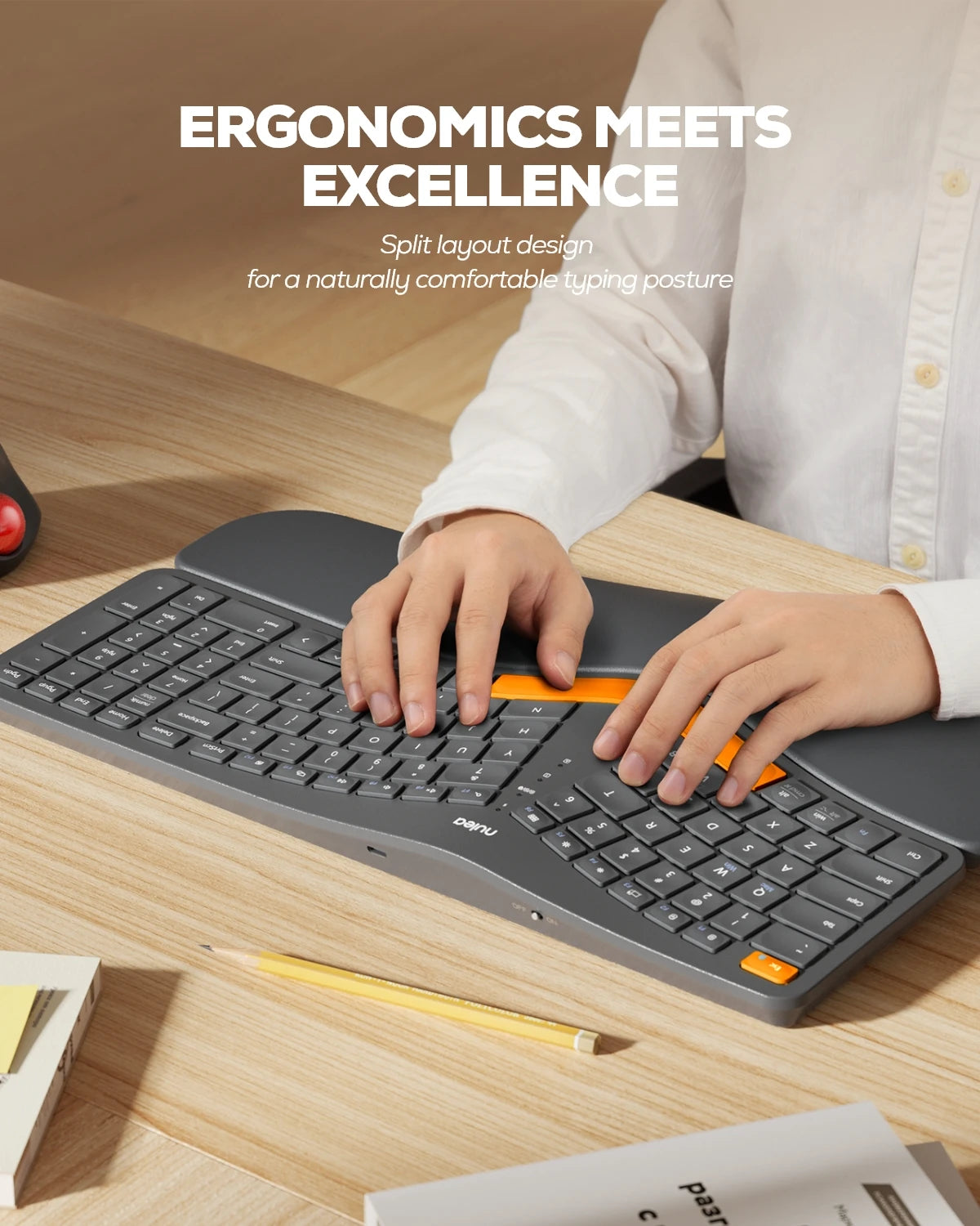 Collection of Nulea RT05B Wireless Ergonomic Keyboard in a gallery layout