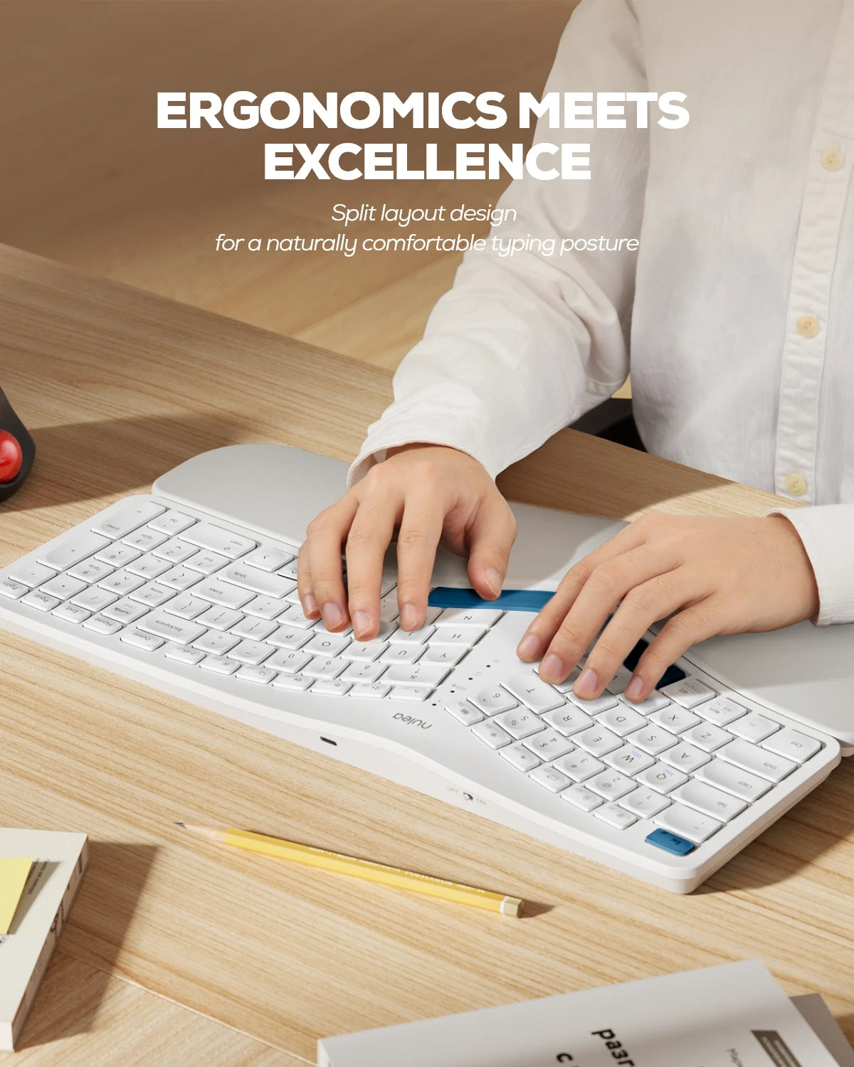 Collection of Nulea RT05B Wireless Ergonomic Keyboard in a gallery layout