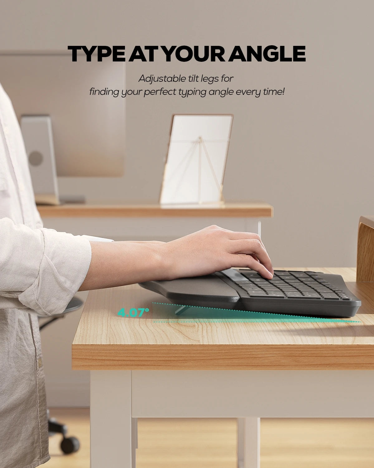 Collection of Nulea RT05B Wireless Ergonomic Keyboard in a gallery layout