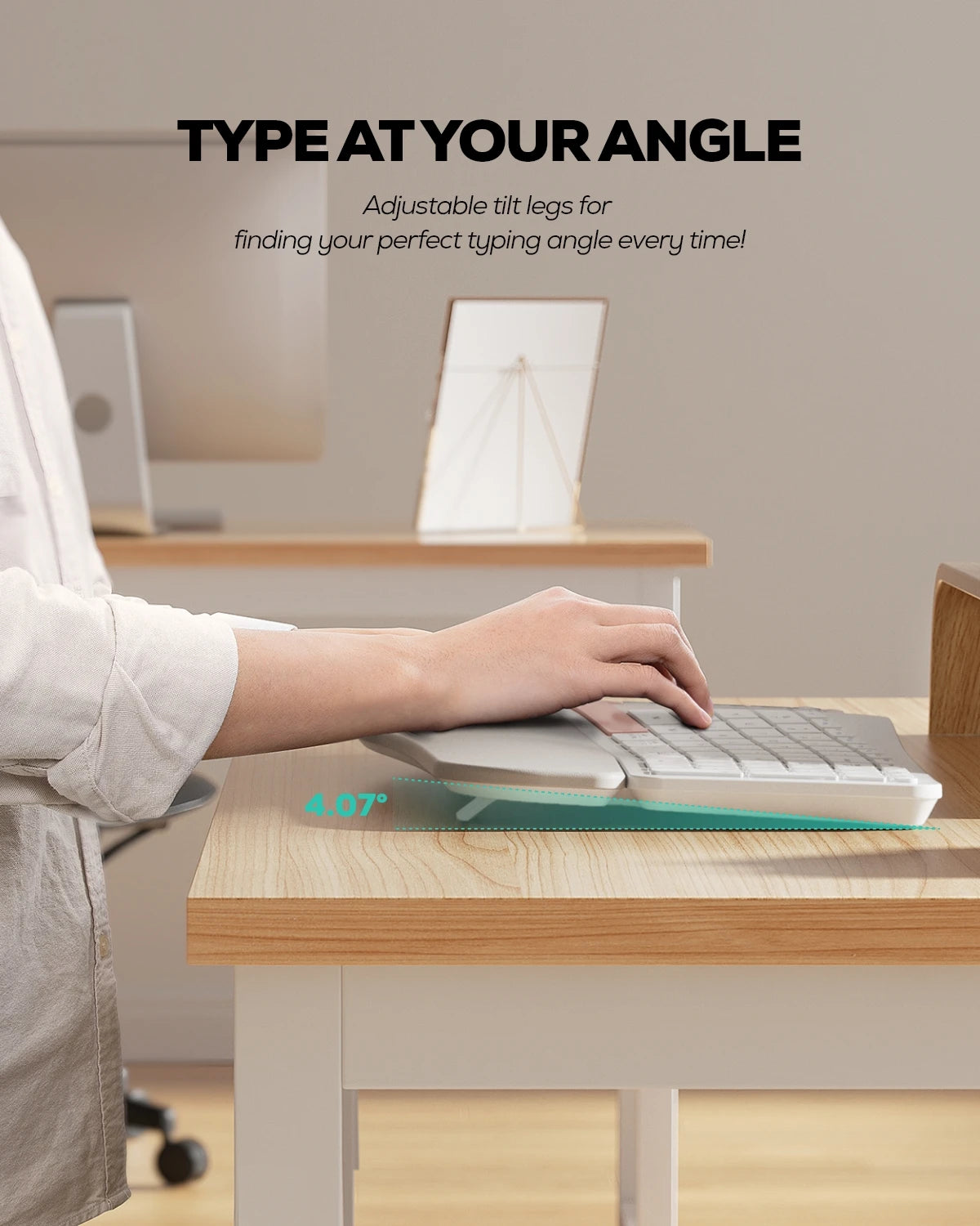 Collection of Nulea RT05B Wireless Ergonomic Keyboard in a gallery layout